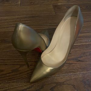 Christian Louboutin Gold 39.5